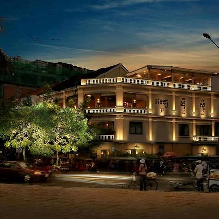 Fcc Phnom Penh Boutique Hotel Exterior photo