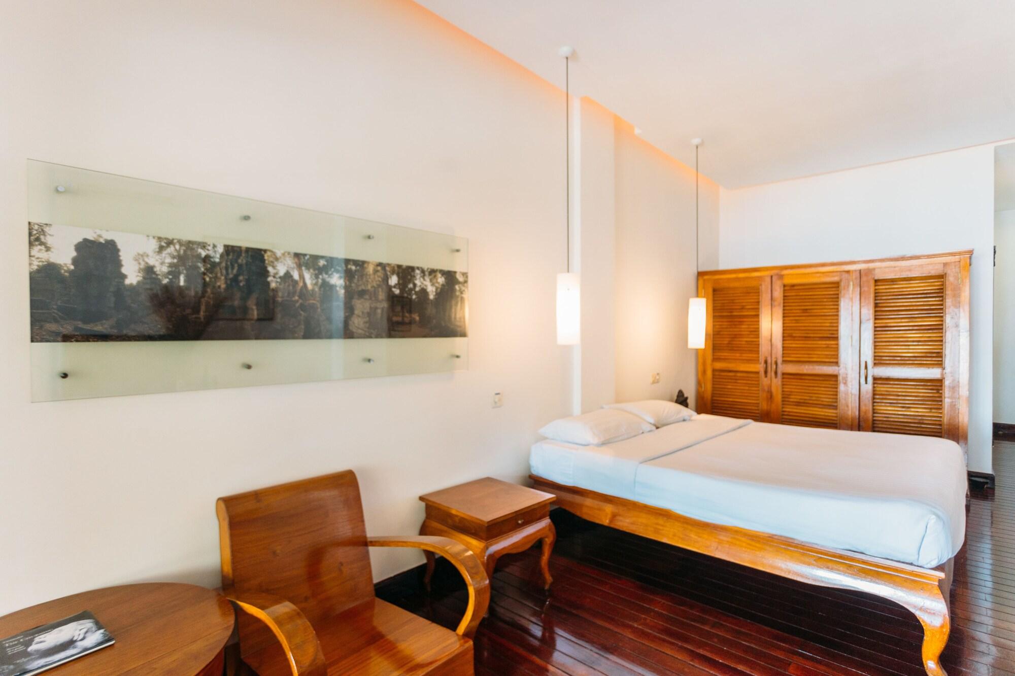 Fcc Phnom Penh Boutique Hotel Exterior photo