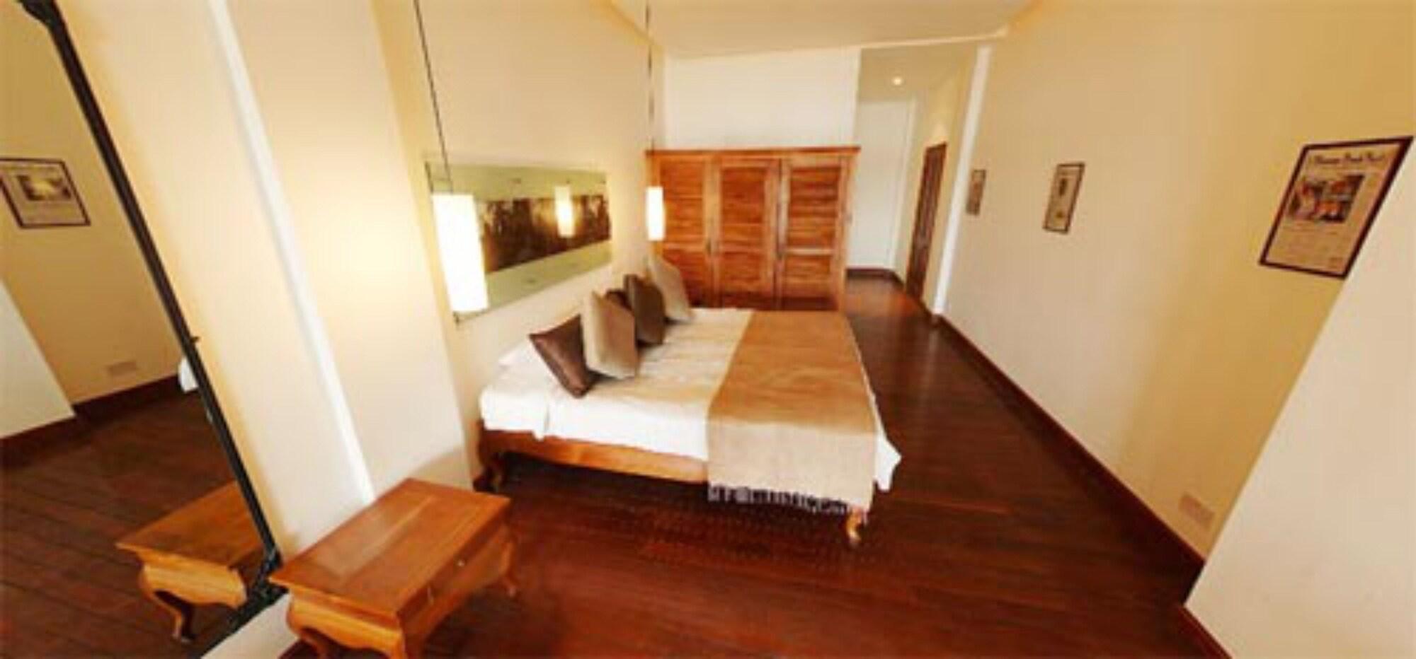 Fcc Phnom Penh Boutique Hotel Exterior photo